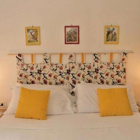 House With Garden And Parking Space In Mergellina نابولي المظهر الخارجي الصورة